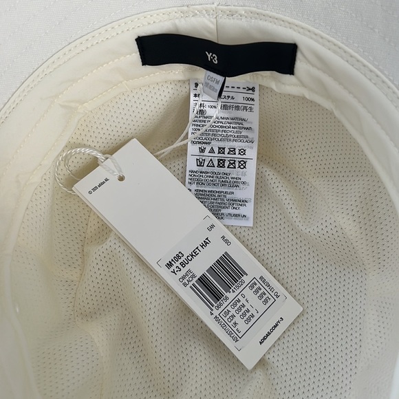 Y-3 unisex logo patch bucket hat main image 4